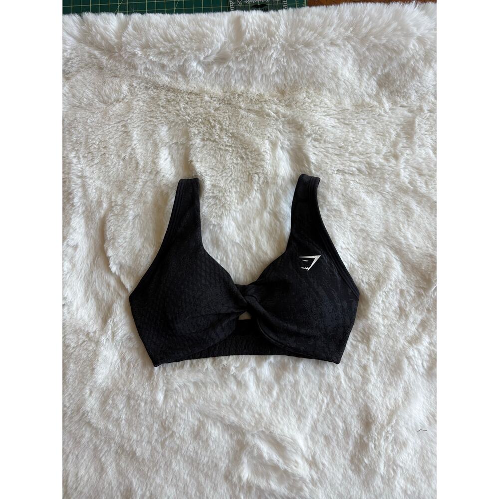 GYMSHARK ADAPT X WHITNEY ANIMAL SEAMLESS TWIST BRA SIZE XS NWOT
